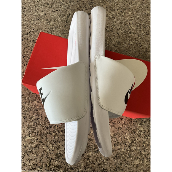 Nike Victori One Slide Sandals WHITE BLACK‎ SWOOSH CN9675-100 SZ:14 - Picture 4 of 9